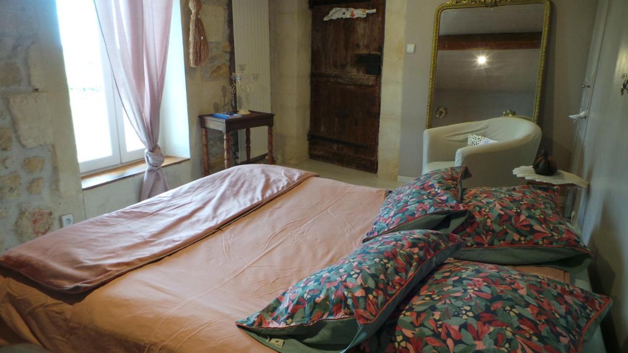 Chambre D'Hotes Le Paon Blanc Monprimblanc Exteriér fotografie